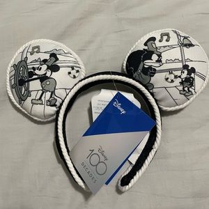 Disney Decade Ears NWT